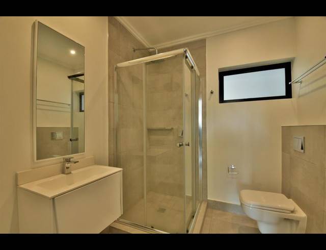 2 BEDROOM APARTMENT FOR SALE IN SANDTON CENTRAL